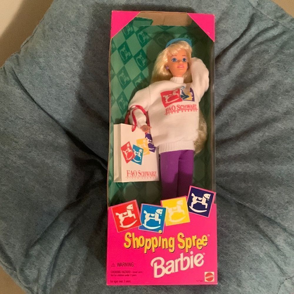 FAO Schwartz Shopping Barbie